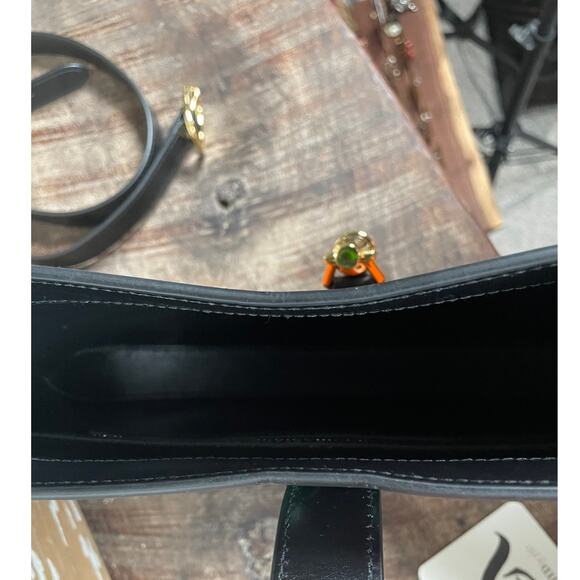 Gucci Jackie 1961 Love Parade Hand-Painted Floral Bag | Limited Edition | NWT - Picture 6 of 6